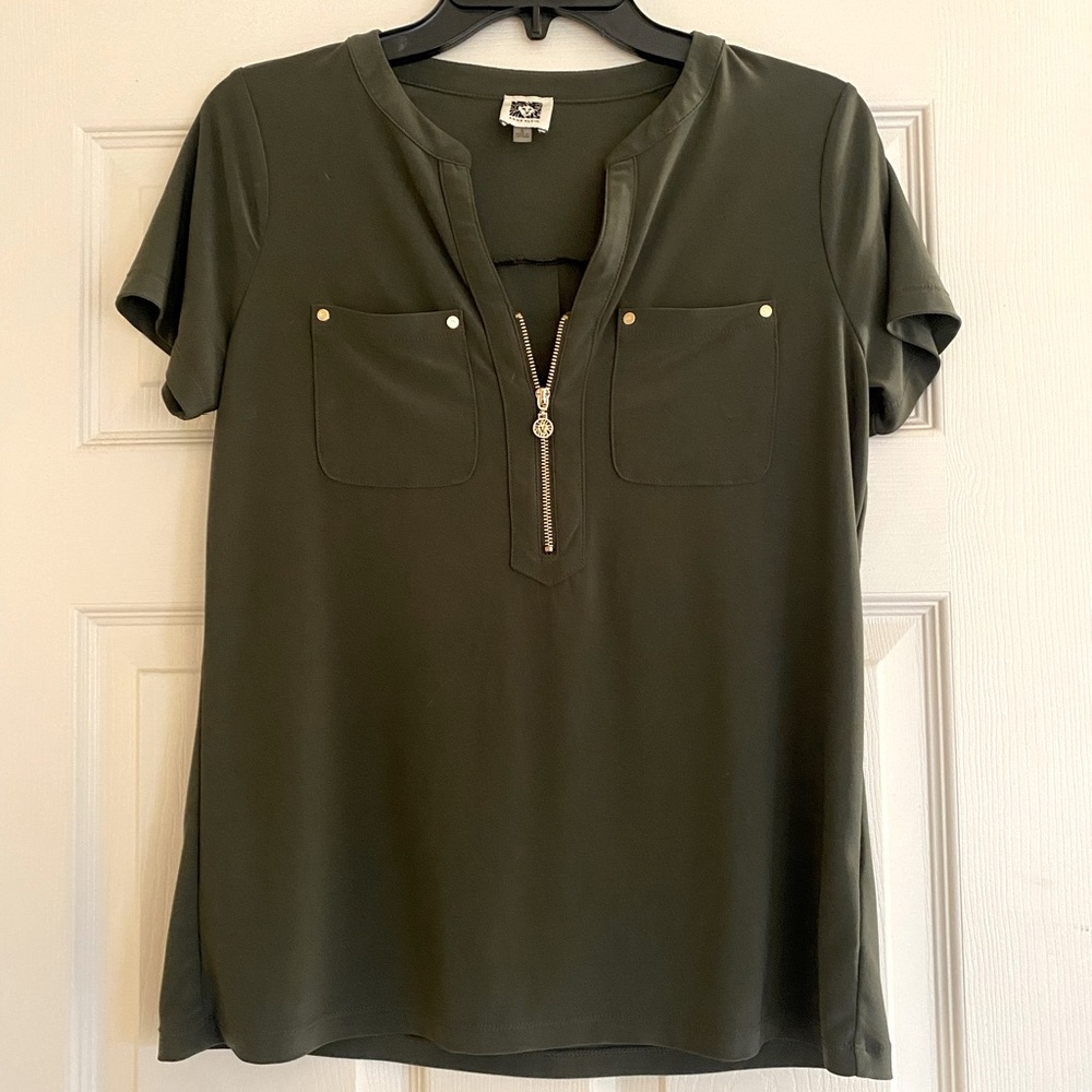 NEW Anne Klein Short Sleeve Olive Top sz Small